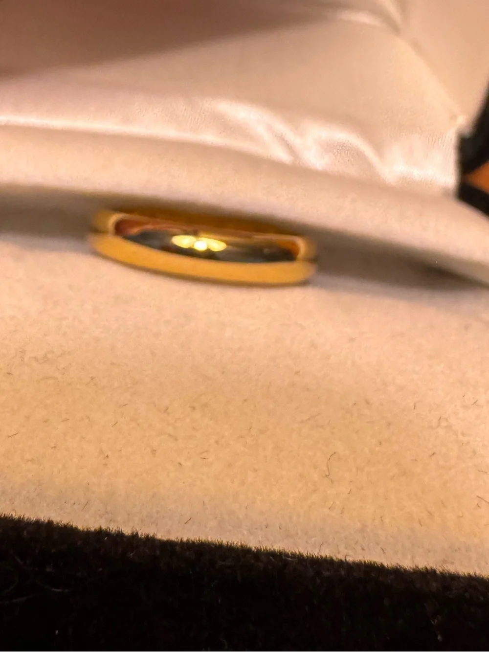 J.Crew Gold Stackable Crystal and Band Ring Set- Size 5- Women Jewelry